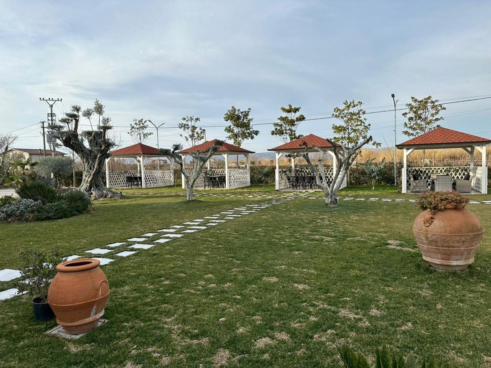 Evergreen Laguna Vain-Lezhe Lezhë Exterior foto